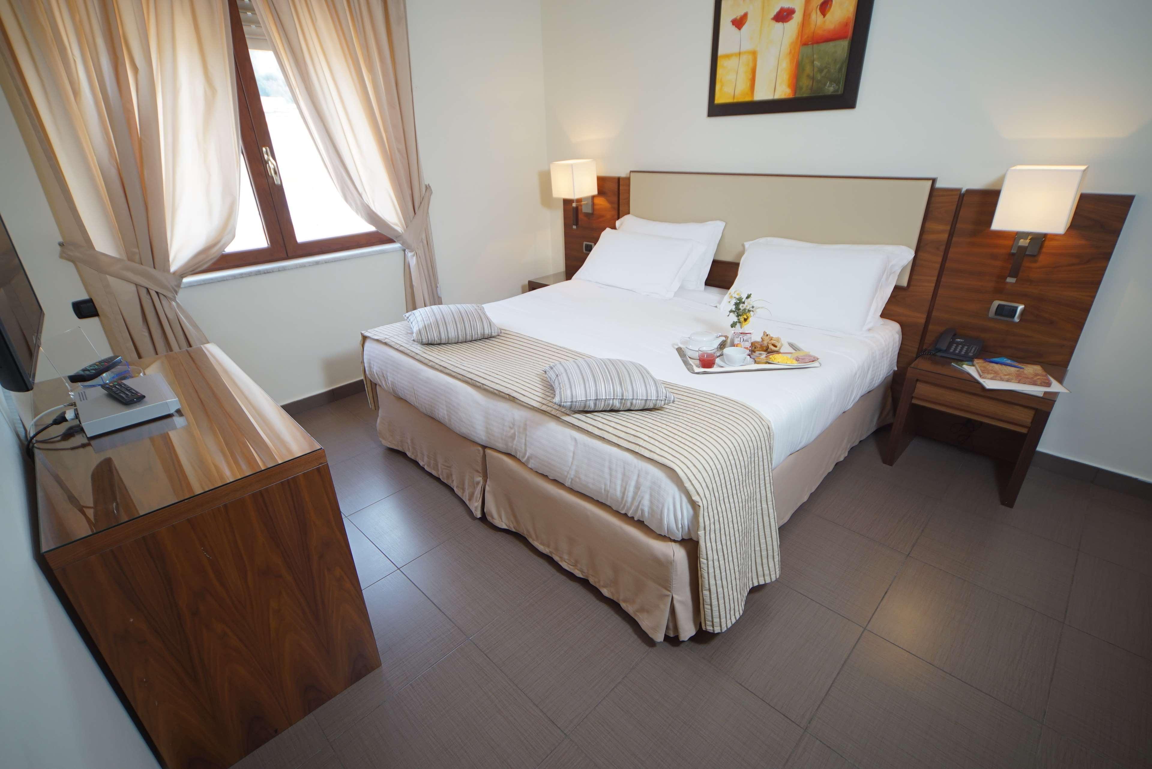Suites&Residence Hotel Pozzuoli Exterior foto