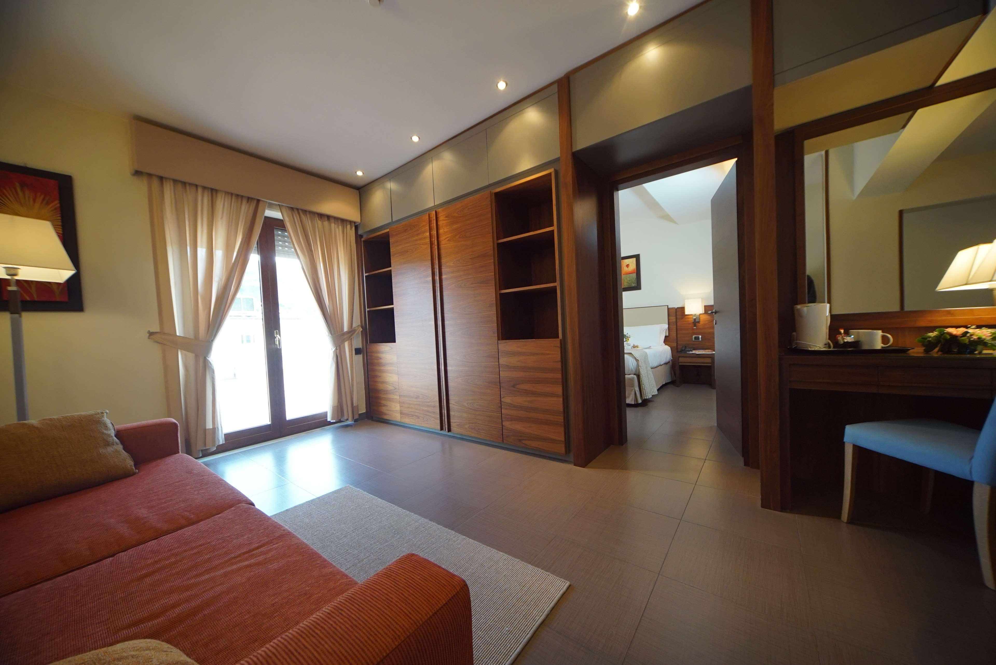 Suites&Residence Hotel Pozzuoli Exterior foto