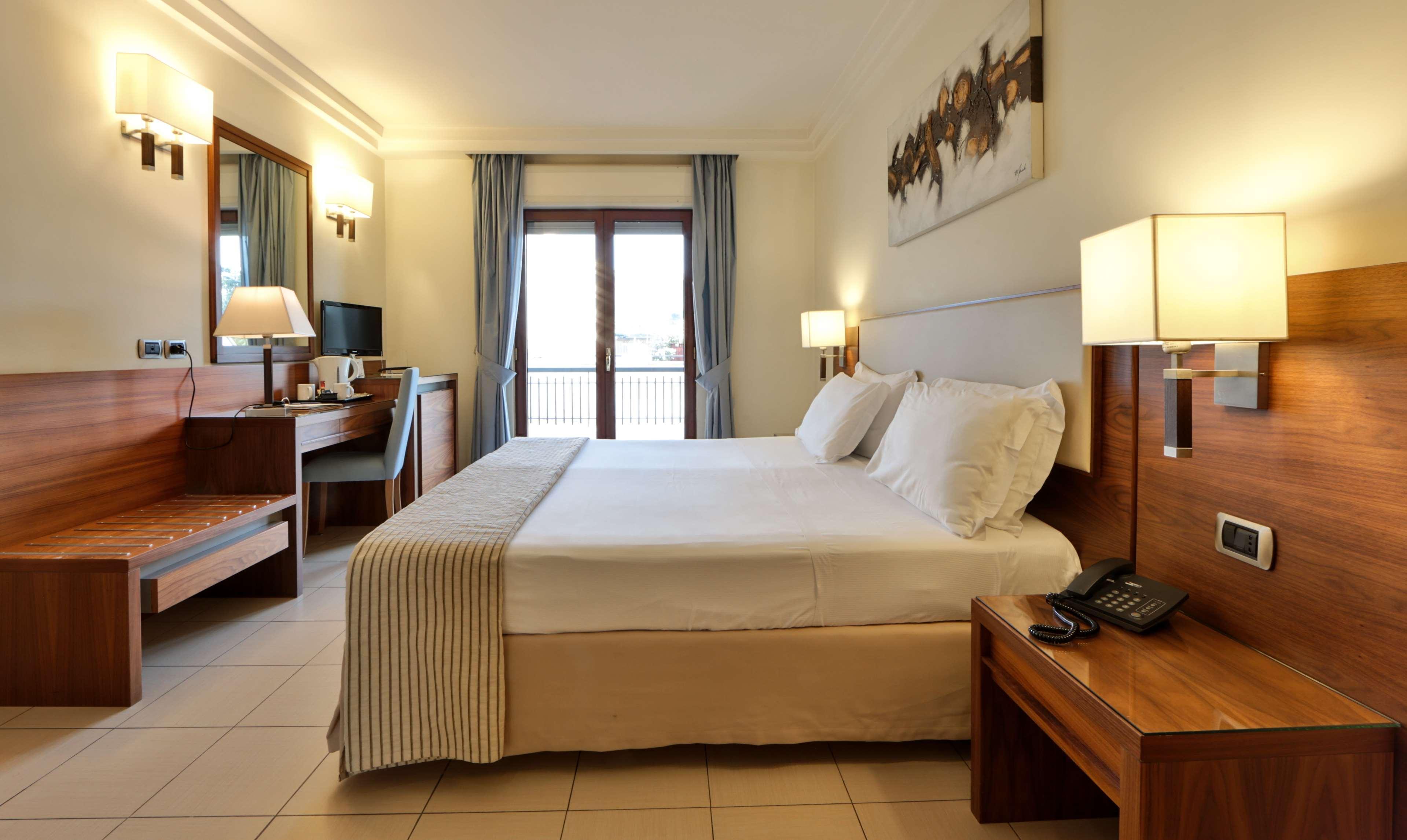 Suites&Residence Hotel Pozzuoli Exterior foto