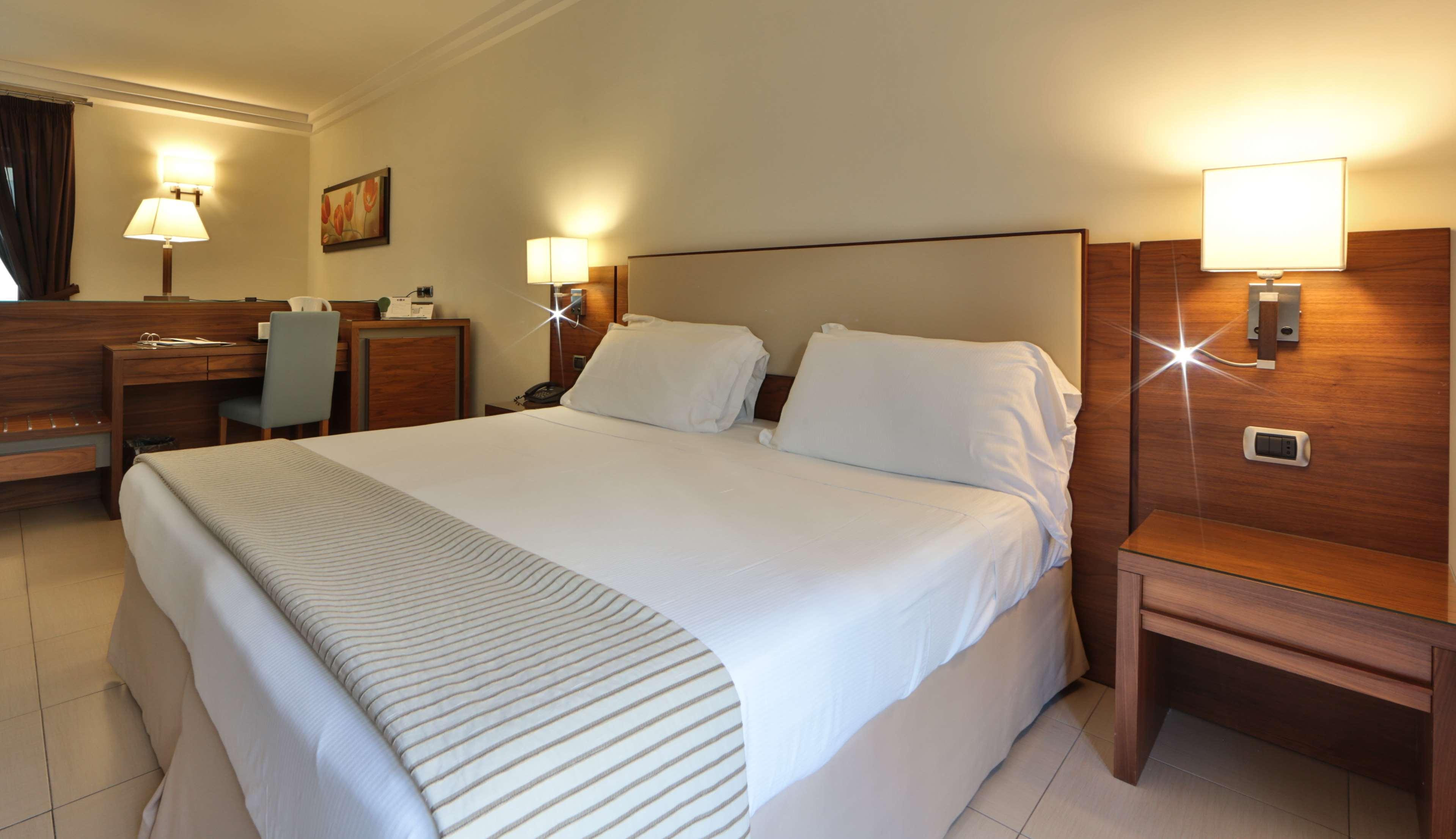 Suites&Residence Hotel Pozzuoli Exterior foto